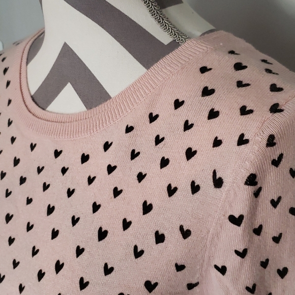 HEARTS TOP 💘 - Picture 1 of 8